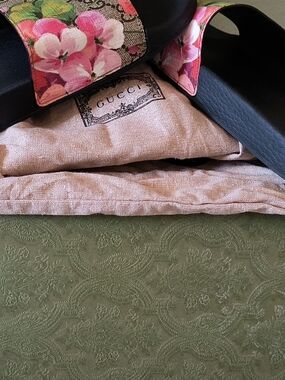 Gucci Black Slides with Pink Floral Canvas Strap